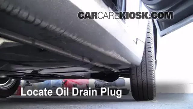 2008 Smart Fortwo Passion 1.0L 3 Cyl. Oil Change Oil and Oil Filter